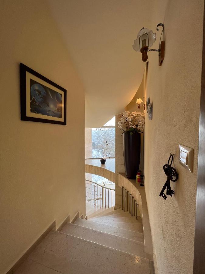 Austria Luxury Apartments, Faraya Hotel Exterior photo