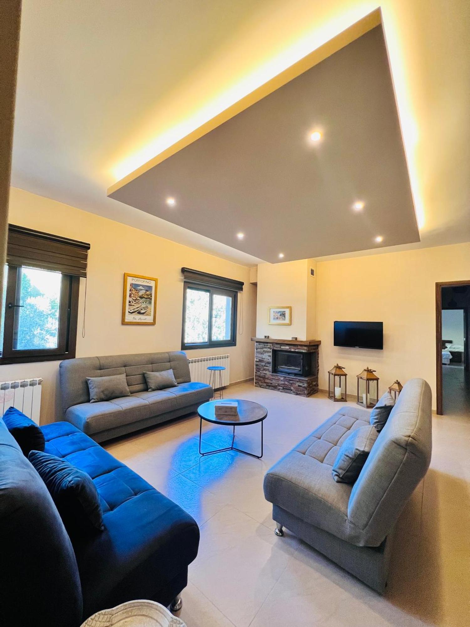 Austria Luxury Apartments, Faraya Hotel Exterior photo